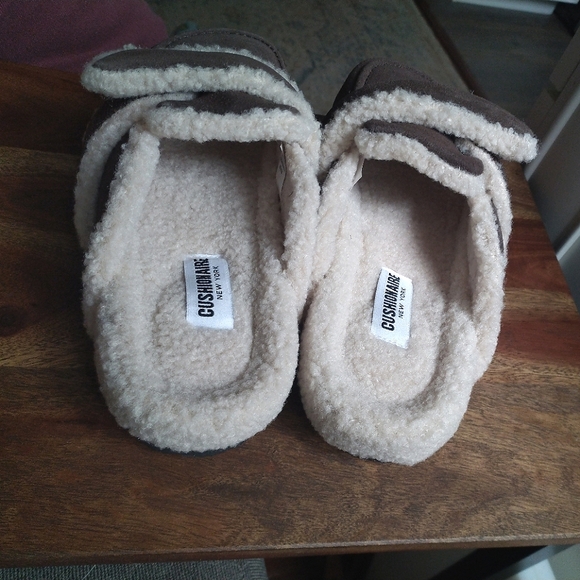 Comfort Clogs - Picture 4 of 7